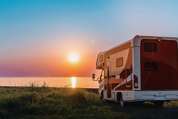 株式会社PureFlat（ピュアフラット）｜キャンピングカーの新車・中古車の販売、車両整備・オーダーメイドカスタム・パーツ販売・各種メンテナンス・レンタル