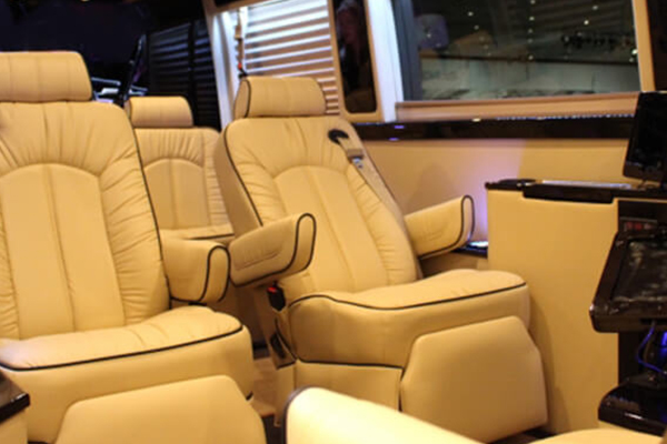 株式会社PureFlat（ピュアフラット）｜キャンピングカーの新車・中古車の販売、車両整備・オーダーメイドカスタム・パーツ販売・各種メンテナンス・レンタル