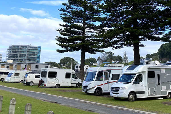 株式会社PureFlat（ピュアフラット）｜キャンピングカーの新車・中古車の販売、車両整備・オーダーメイドカスタム・パーツ販売・各種メンテナンス・レンタル